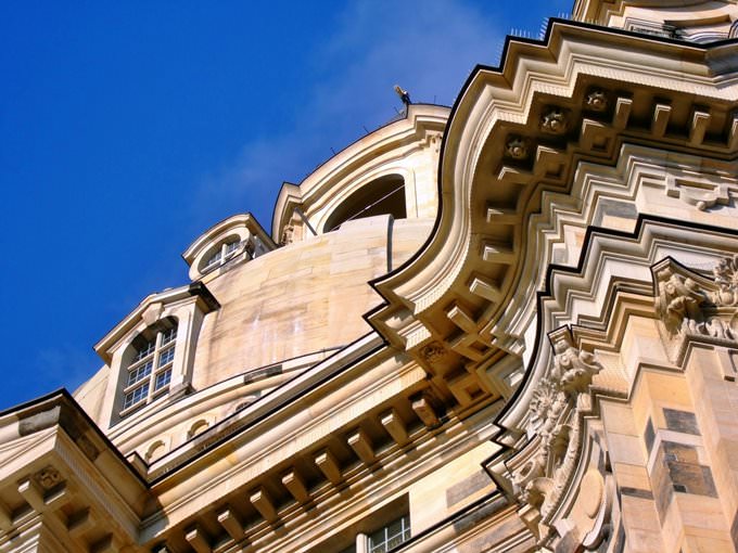 Palais im Volksparks at Sunset