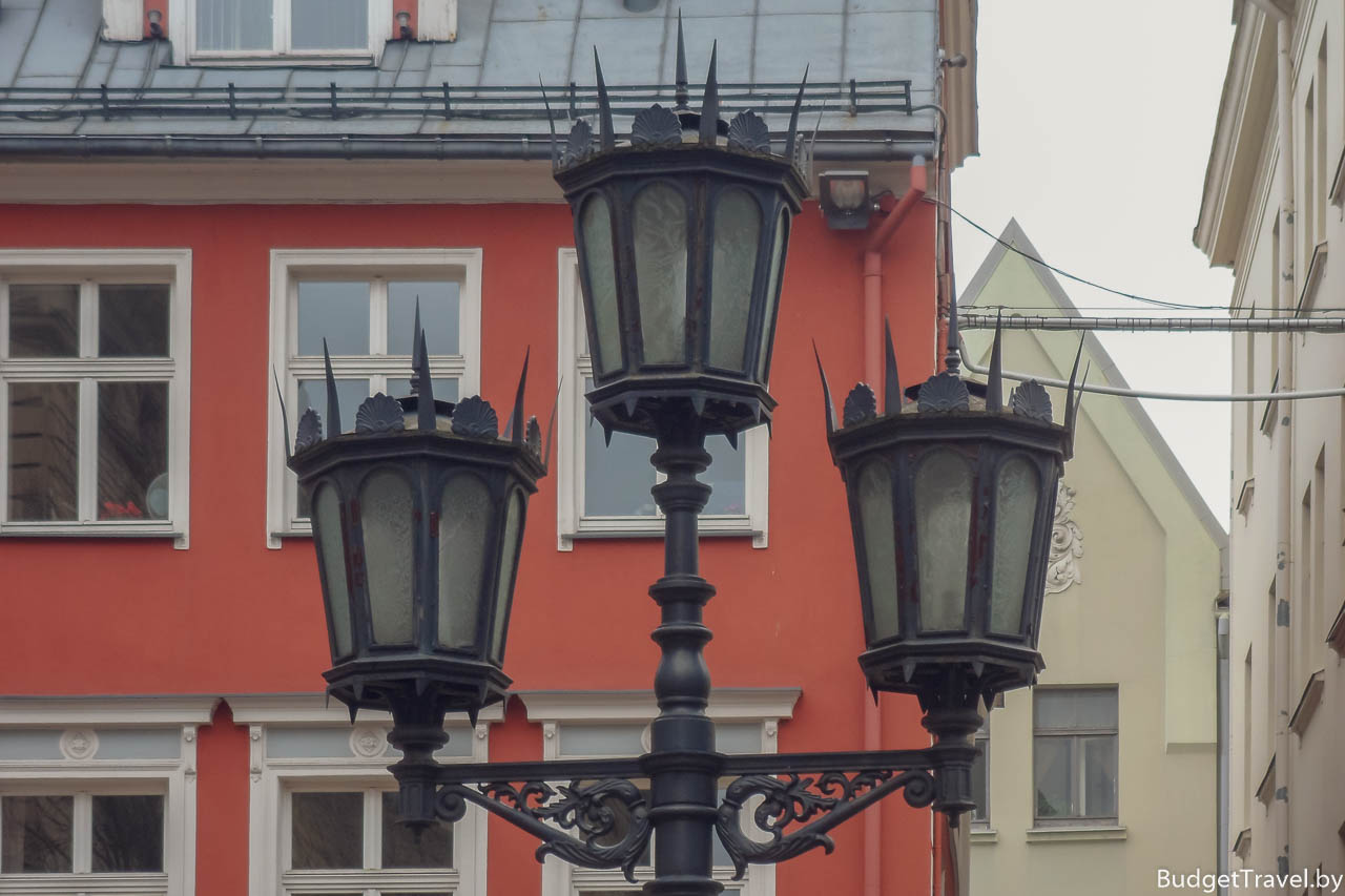 Старый уличный фонарь - Рига