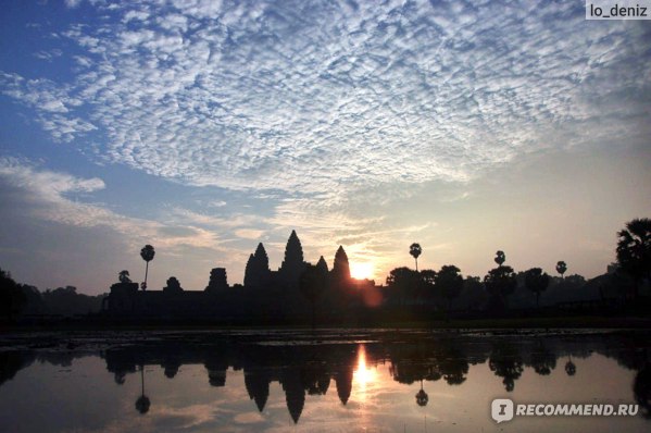 Храм Ангкор Ват (Angkok Wat)  на рассвете