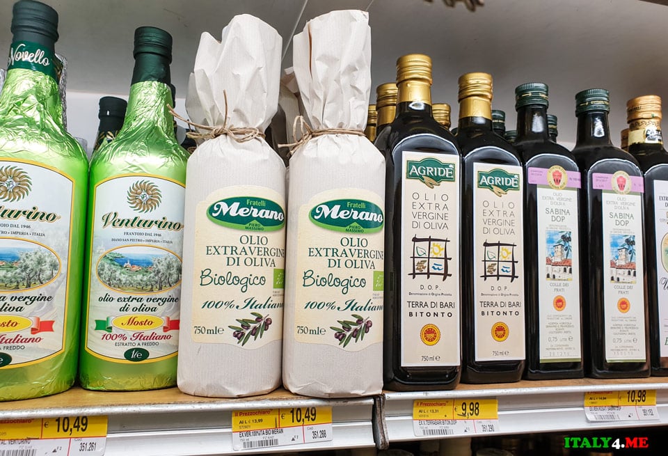 Литр оливкового масла стоит от 10 евро