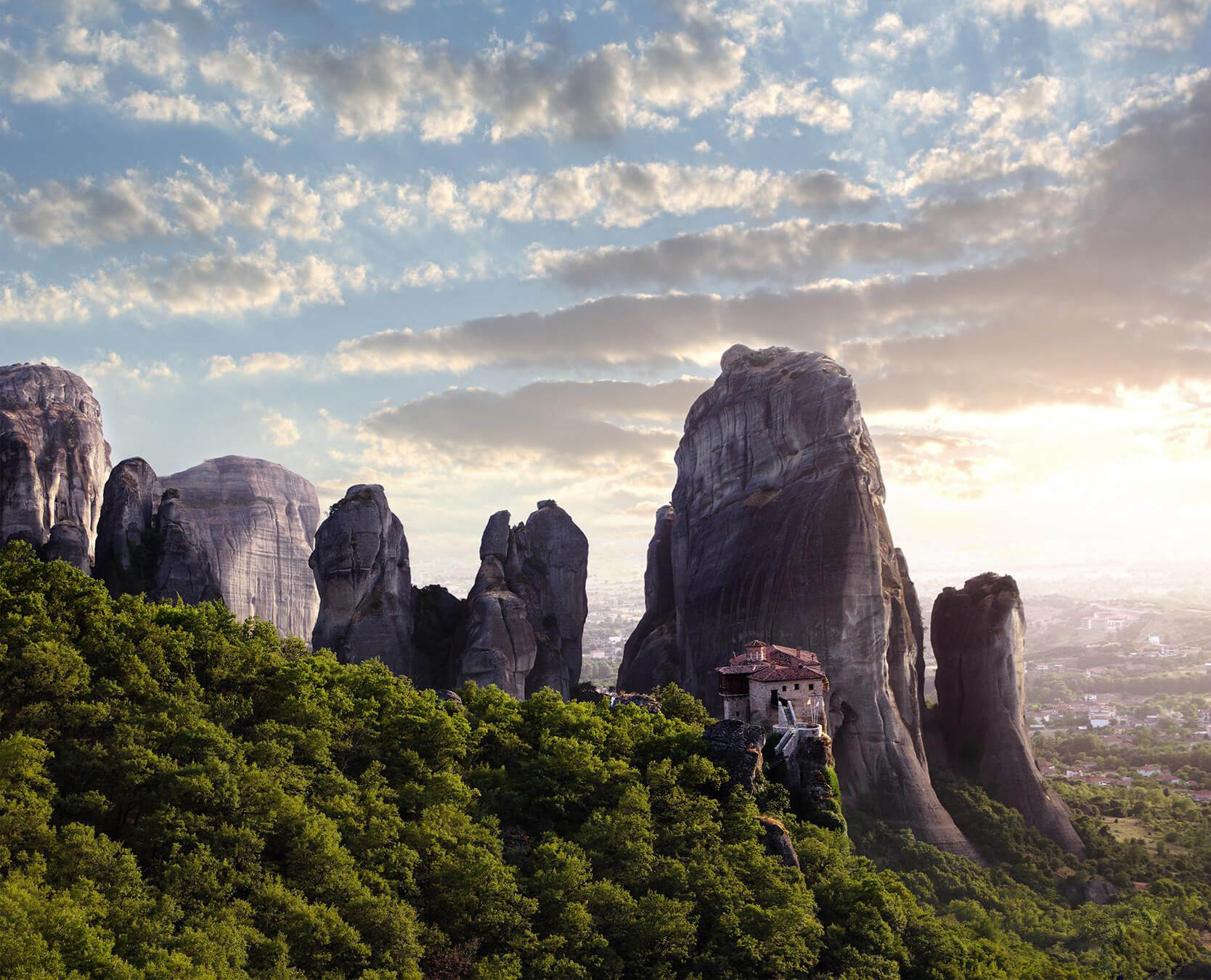 Фото монастыря Метеоры Метеоры парящие в воздухе