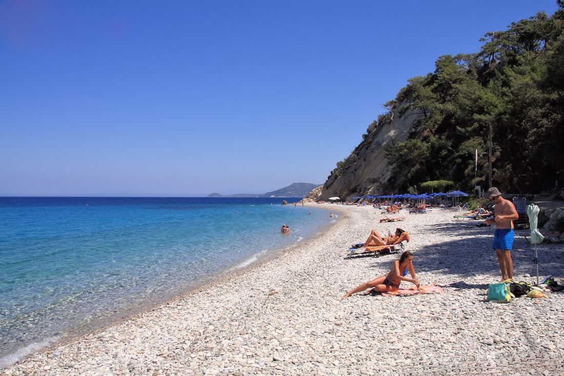 Пляж Цамаду (Tsamadou Beach)