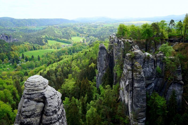 Скалы Бастай в Германии Скалы Бастай