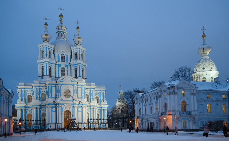 Smolny Cathedral. Credit: mitropolia.spb.ru