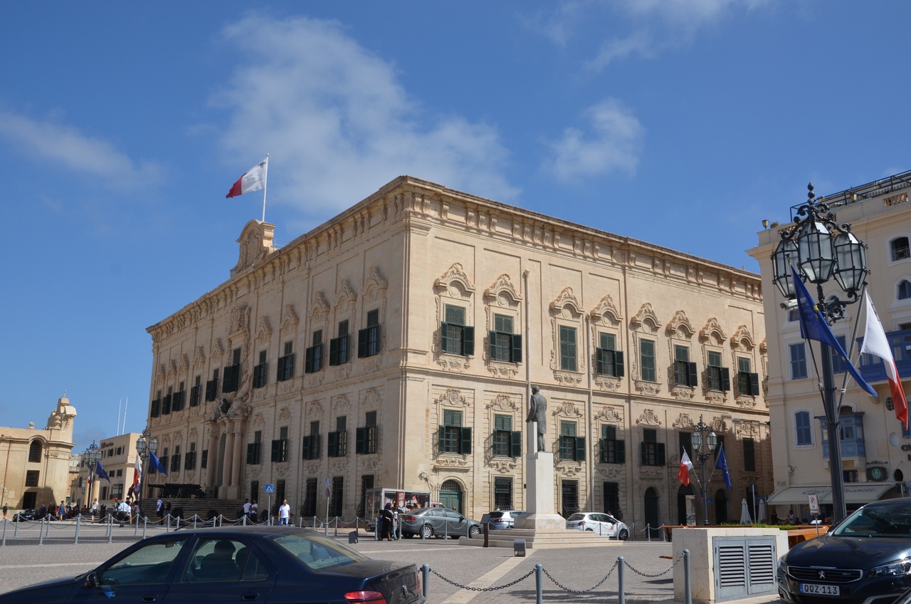 vJrLjGFJZAA Валлетта - столицы Мальты.
