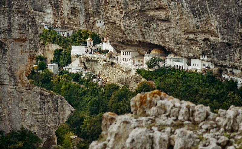 Успенский пещерный монастырь