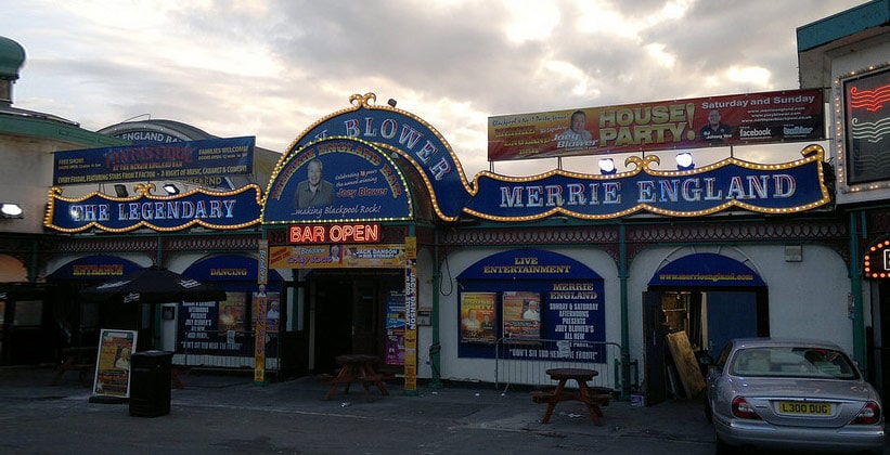 Паб-бар Merrie в Блэкпуле