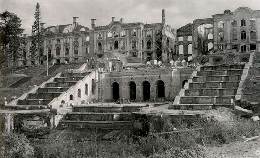 Peterhof during the Second World War